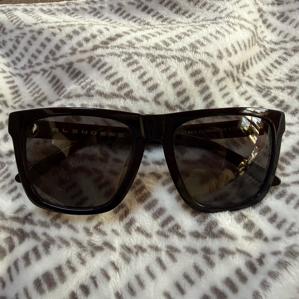 Blenders Black Oversized Square Sunglasses